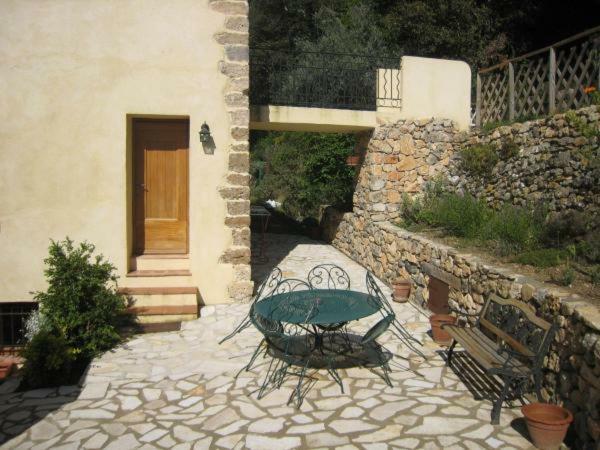 Les Gites Du Lac - Appartements Montauroux Exterior foto